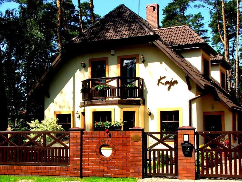 Kaja Homestay *